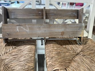 Wall Decoration With Hangers 