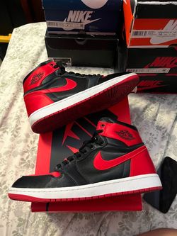 Jordan 1 SATIN