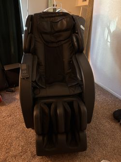 Massage Chair $900