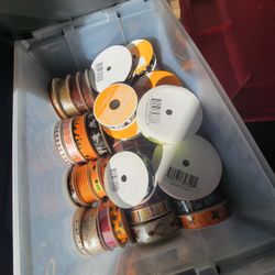 Ribbon And Accessories 