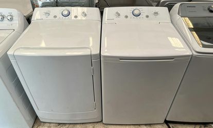 Frigidaire Washer and Dryer Electric Sets White Large Capacity
