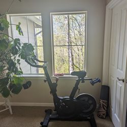 Echelon home exercise bike  