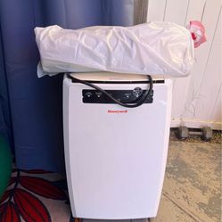 Honeywell Portable Air Conditioner / AC