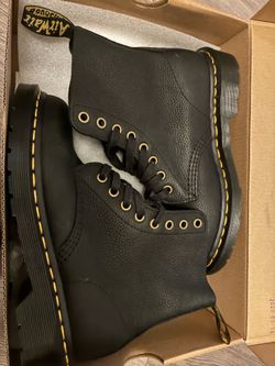 Dr Martens Women’s Size 5
