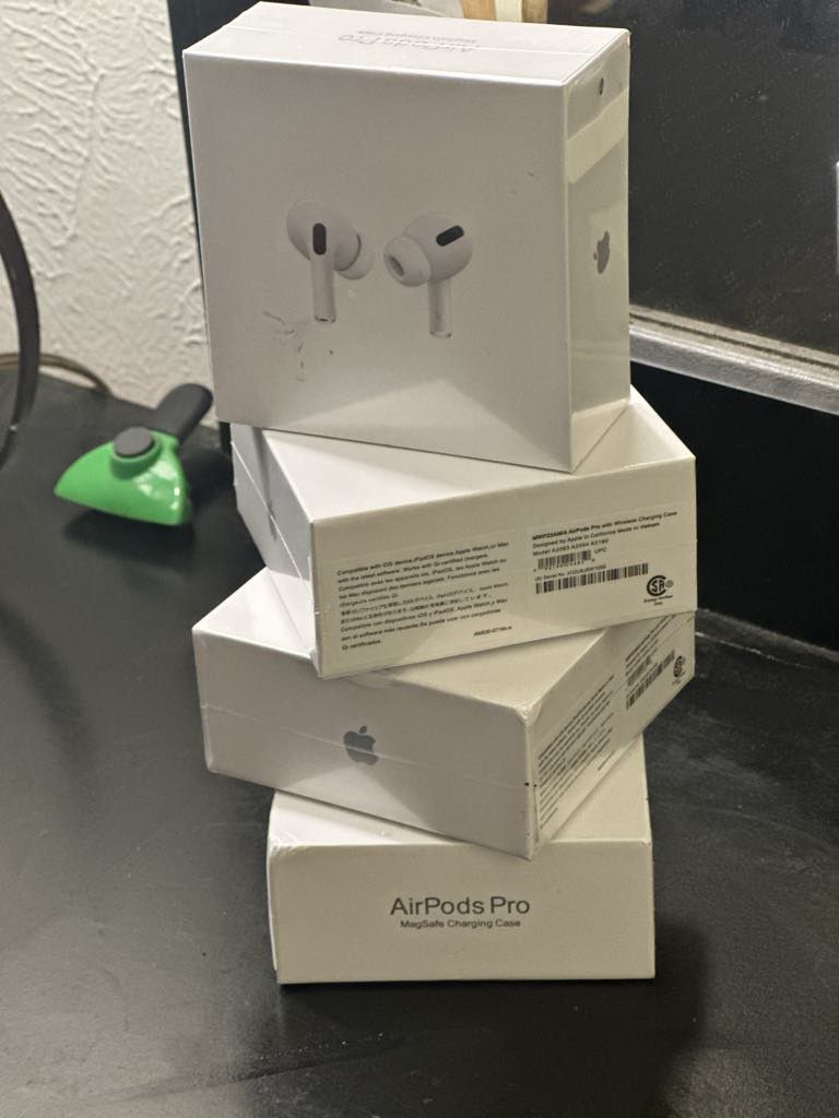 Airpods PROs