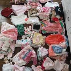 200 pieces of clothes girl newborns -12 months 