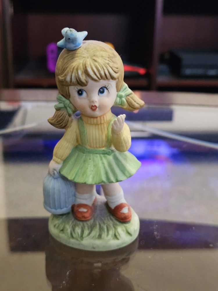 Vintage Figurine