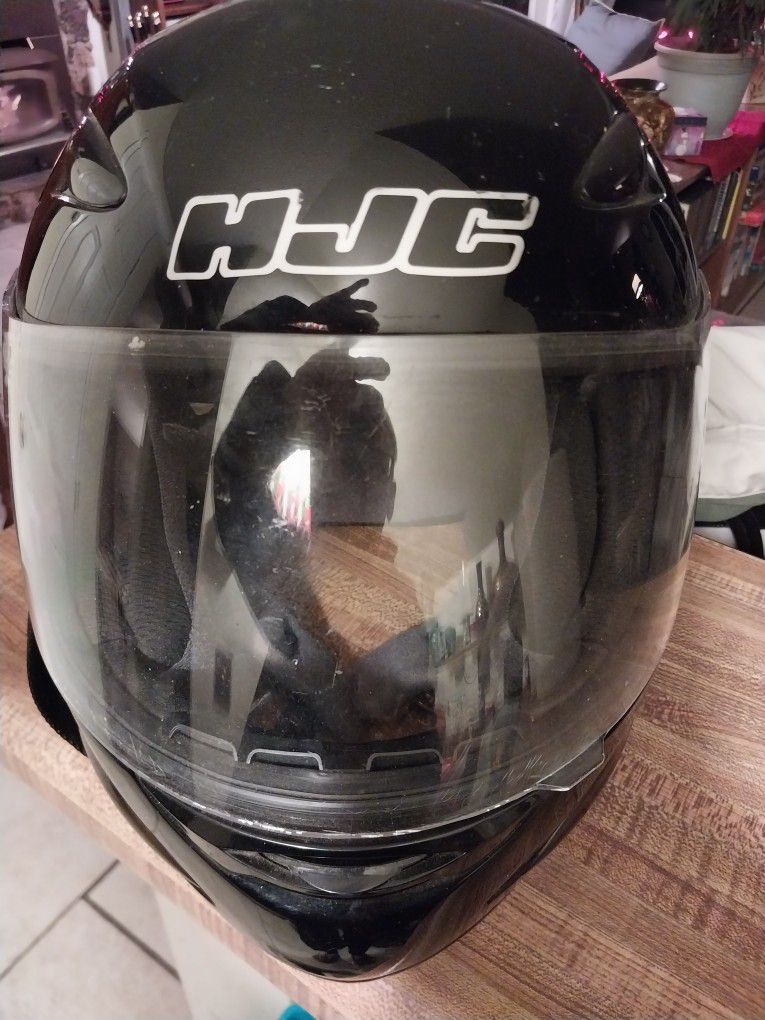 HJC FULL FACE MOTORCYCLE HELMET!