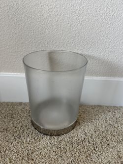Small Trash Can Plastic Wastebasket