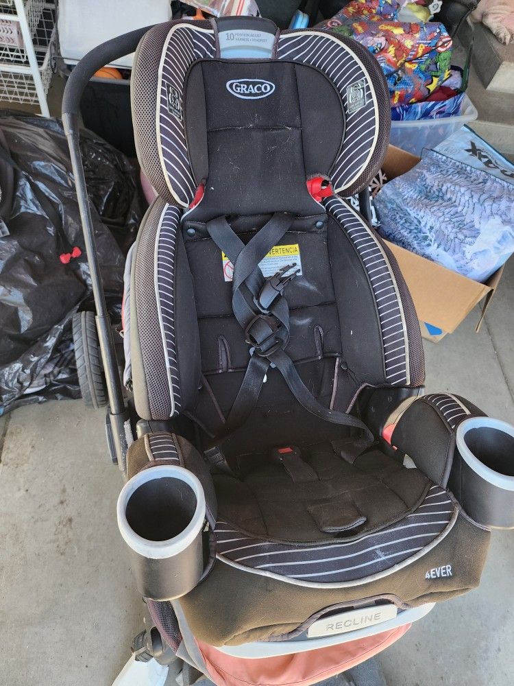 Graco Forever Car seat