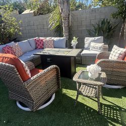 Patio furniture set outdoor new in the box
