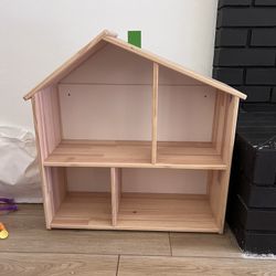 IKEA Flisat Dollhouse 