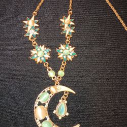 Moon Pendant Necklace 
