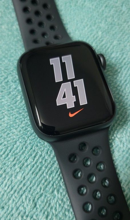 Apple Watch Series 5 Nike 40 mm