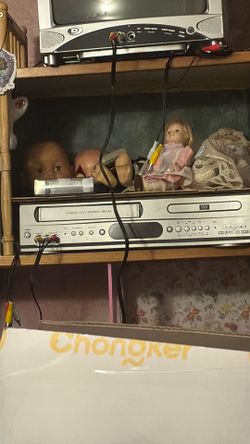 VCR & DVD player - read description