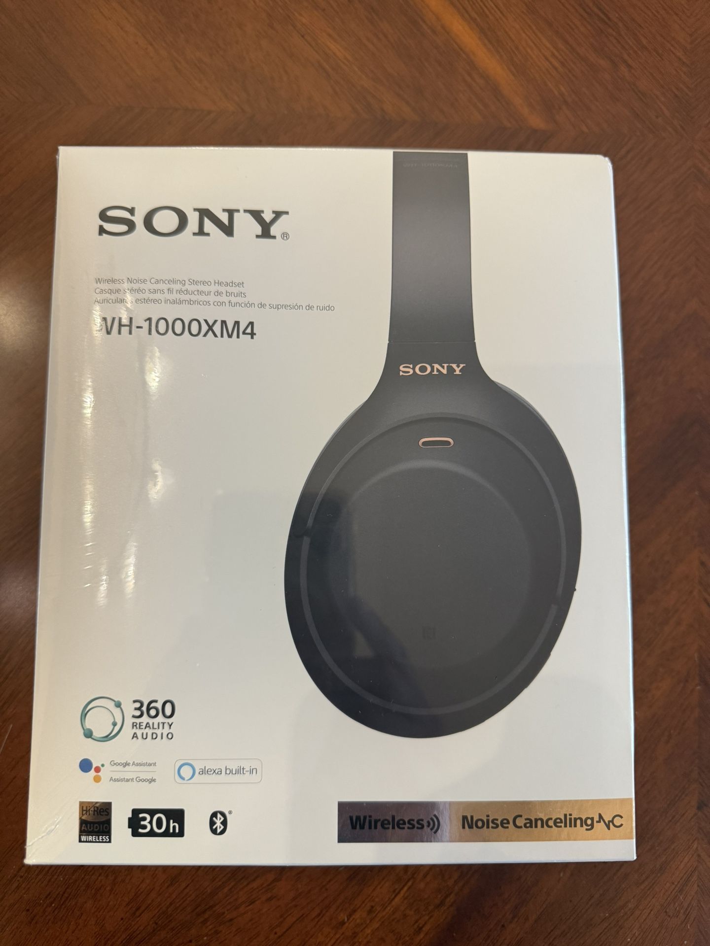 Brand New Sony WH-1000XM4 Headset 