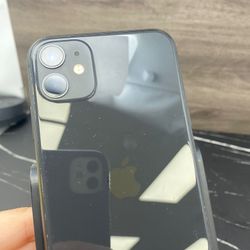 iPhone 11 64gb Unlocked ID: 55885