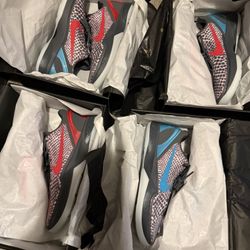 NIKE KOBE 6 3D SIZE 9 & 9.5
