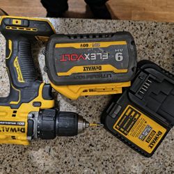 DeWalt 20v Brushless Drill 9AH FLEX VOLT 60V BATTERY