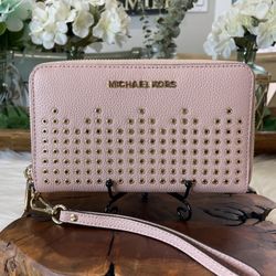(MT189) NWOT Michael Kors Hayes Multifunction Studded Phone Case/Wallet
