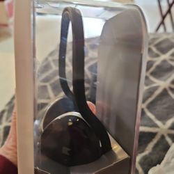 MODAL Bluetooth Headphones