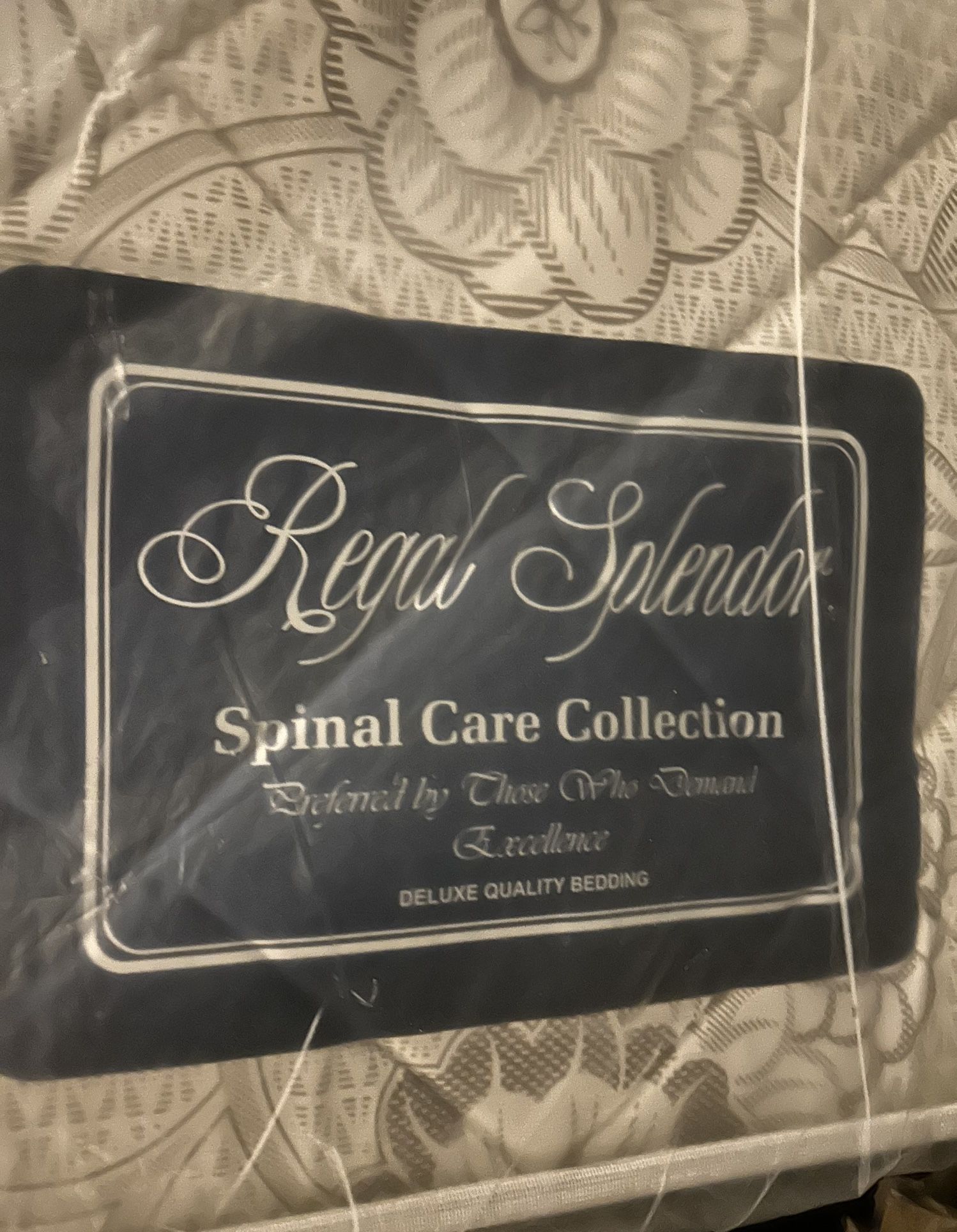 Regal Splendor, Full-Size Mattress And Box Springs