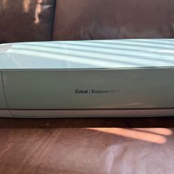 Cricut Explore Air 2 Cutting Machine