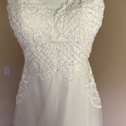 White Sequin Embellished Sleeveless Wedding Gown