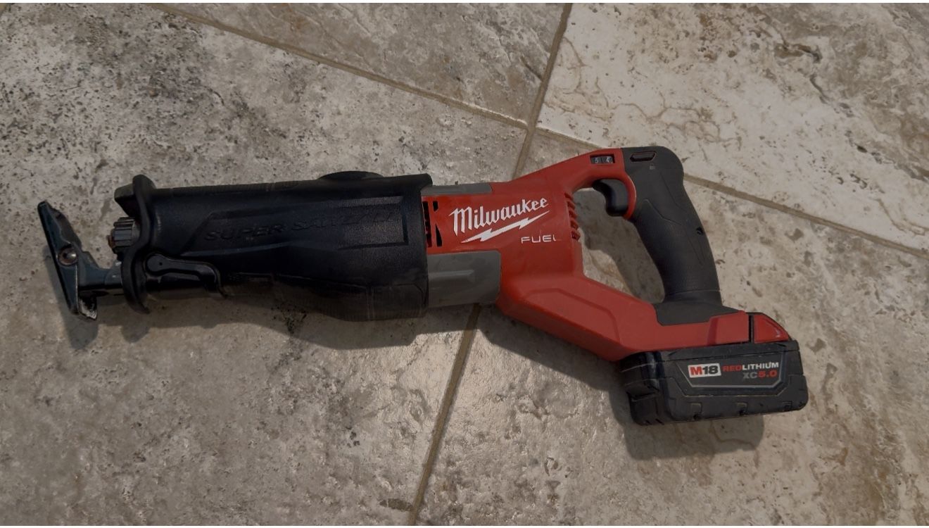 Milwaukee M18 FUEL Super Sawzall Reciprocating Saw (Brushless)