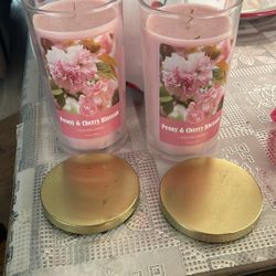 Aromatic Pink Candles