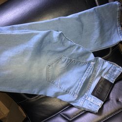 Woman’s Jeans 