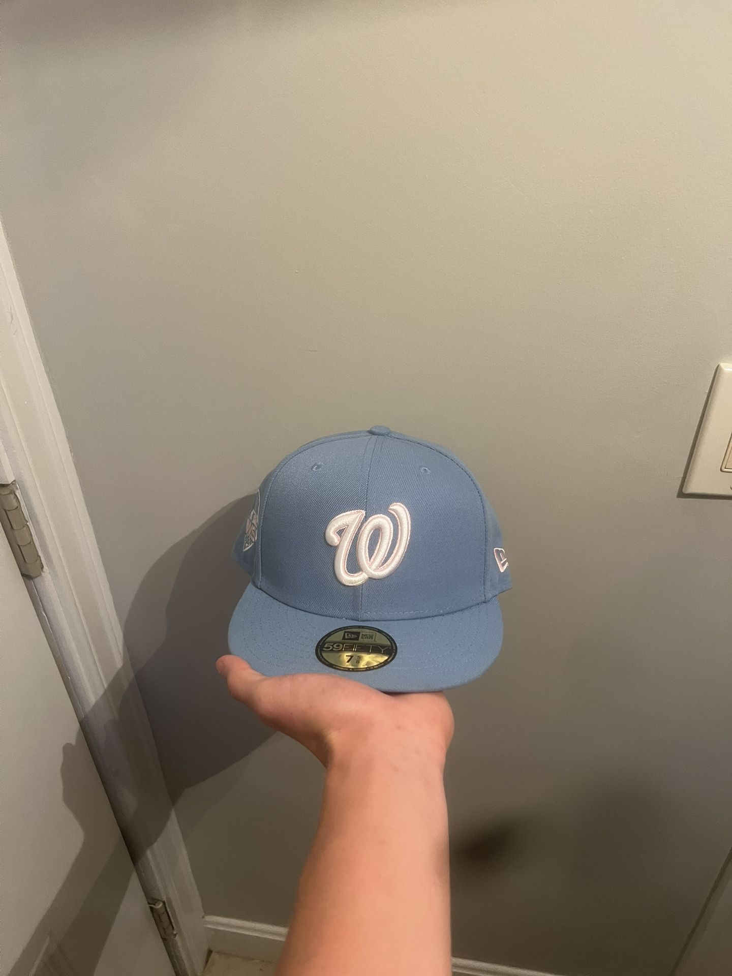 New Era Washington Nationals Fitted Hat Size 7 5/8 for Sale in Worcester,  MA - OfferUp