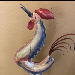 Very Large Beautiful Vintage -Style Metal Rooster 