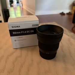 56mm F1.4 DC DN