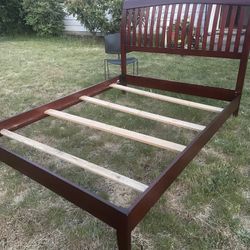 Nice Modern Wood Queen Bed Frame 