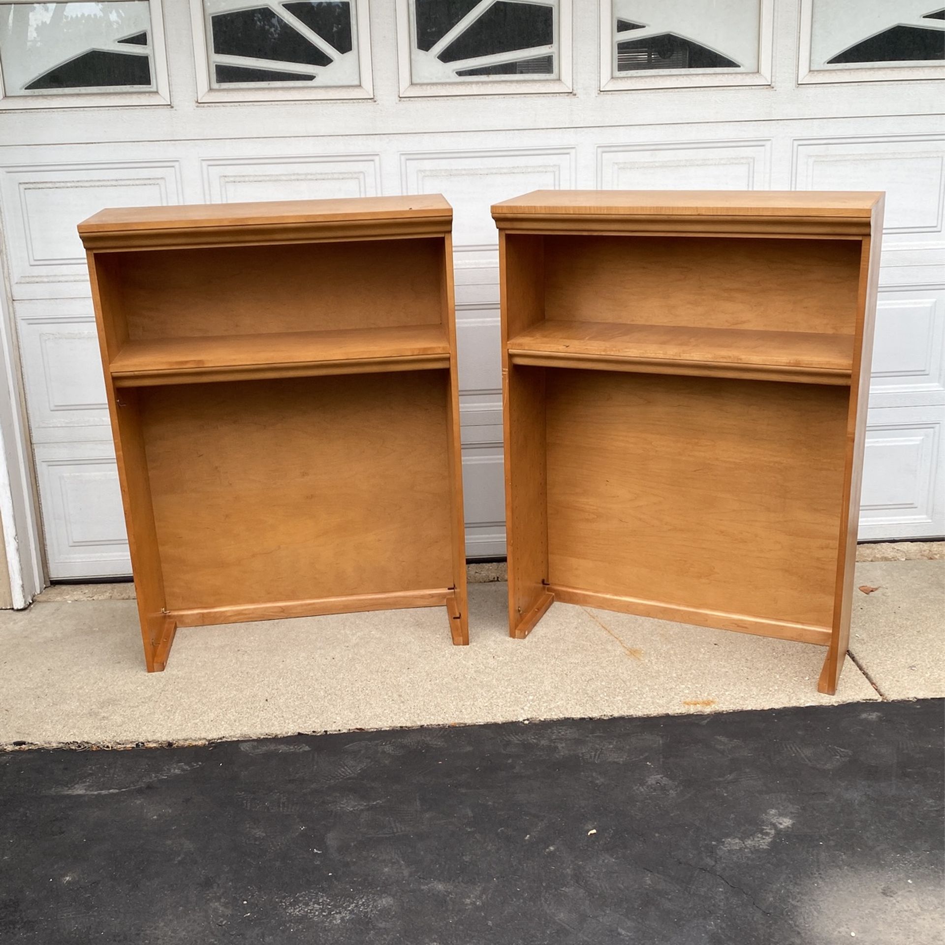 2 Solid Wood Bookshelves