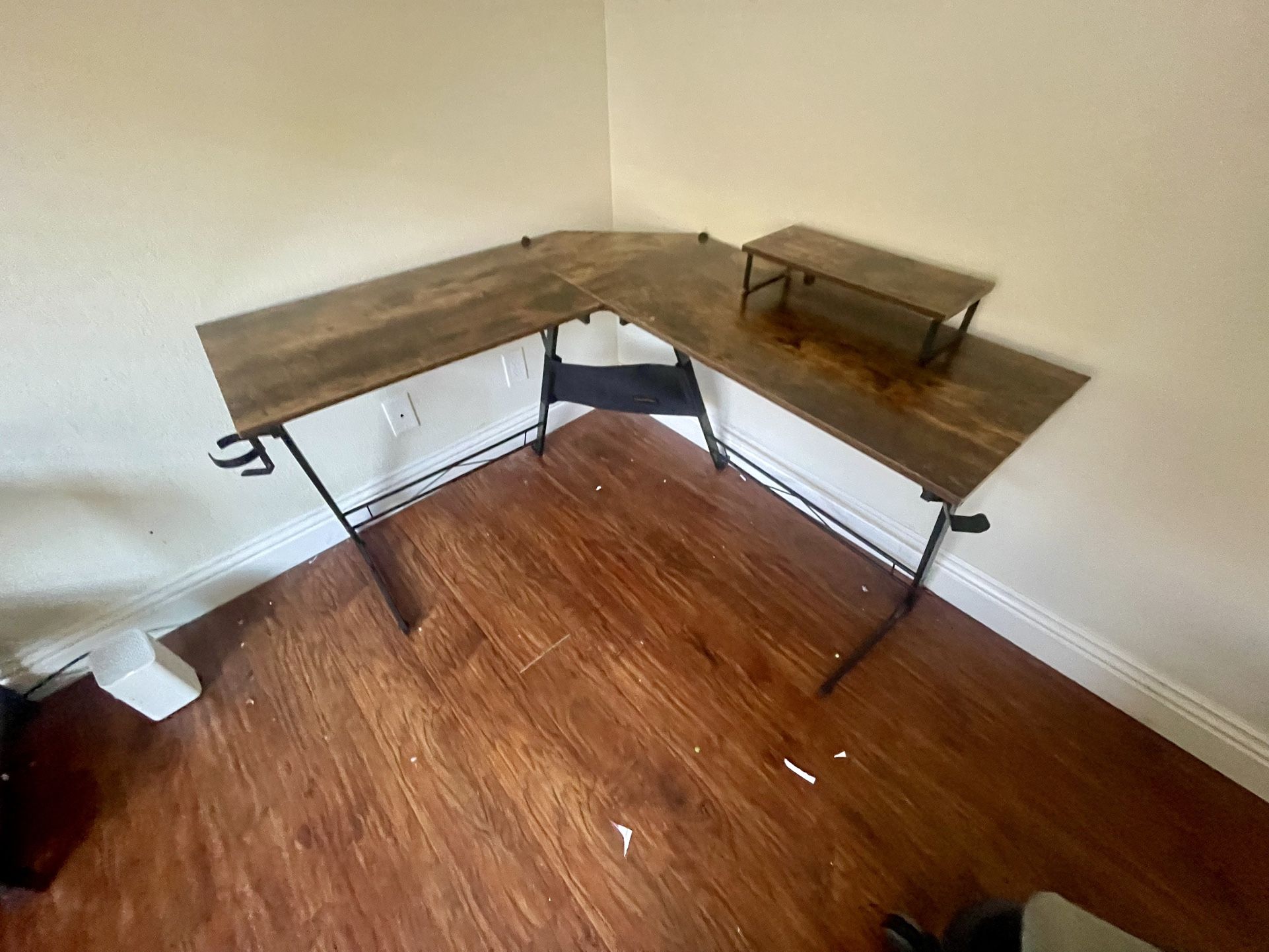 L-Shaped Corner Desk - Rustic Brown & Black