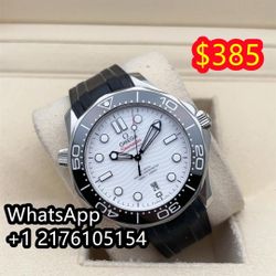 Omega Seamaster 
Men's Diver 300M 
Black Dial Watch