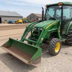 08 John Deere 4520 Tractor