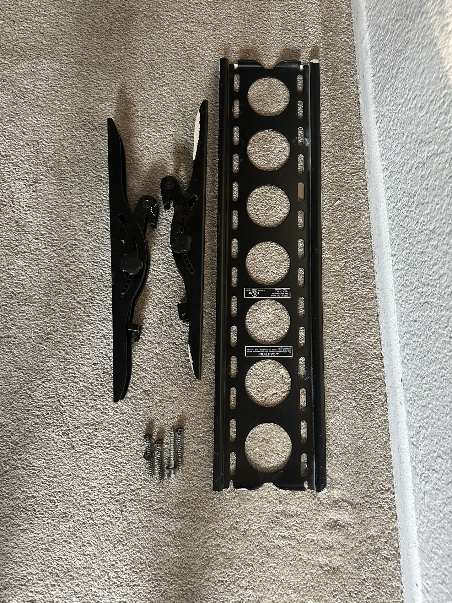 Universal TV Wall Mount Bracket – Heavy-Duty, Tilt Design