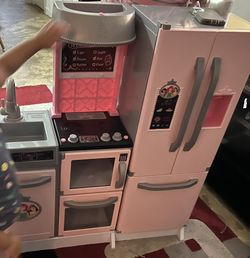 toy kitchen