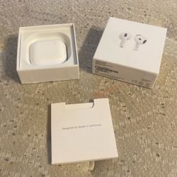 AirPods 4 