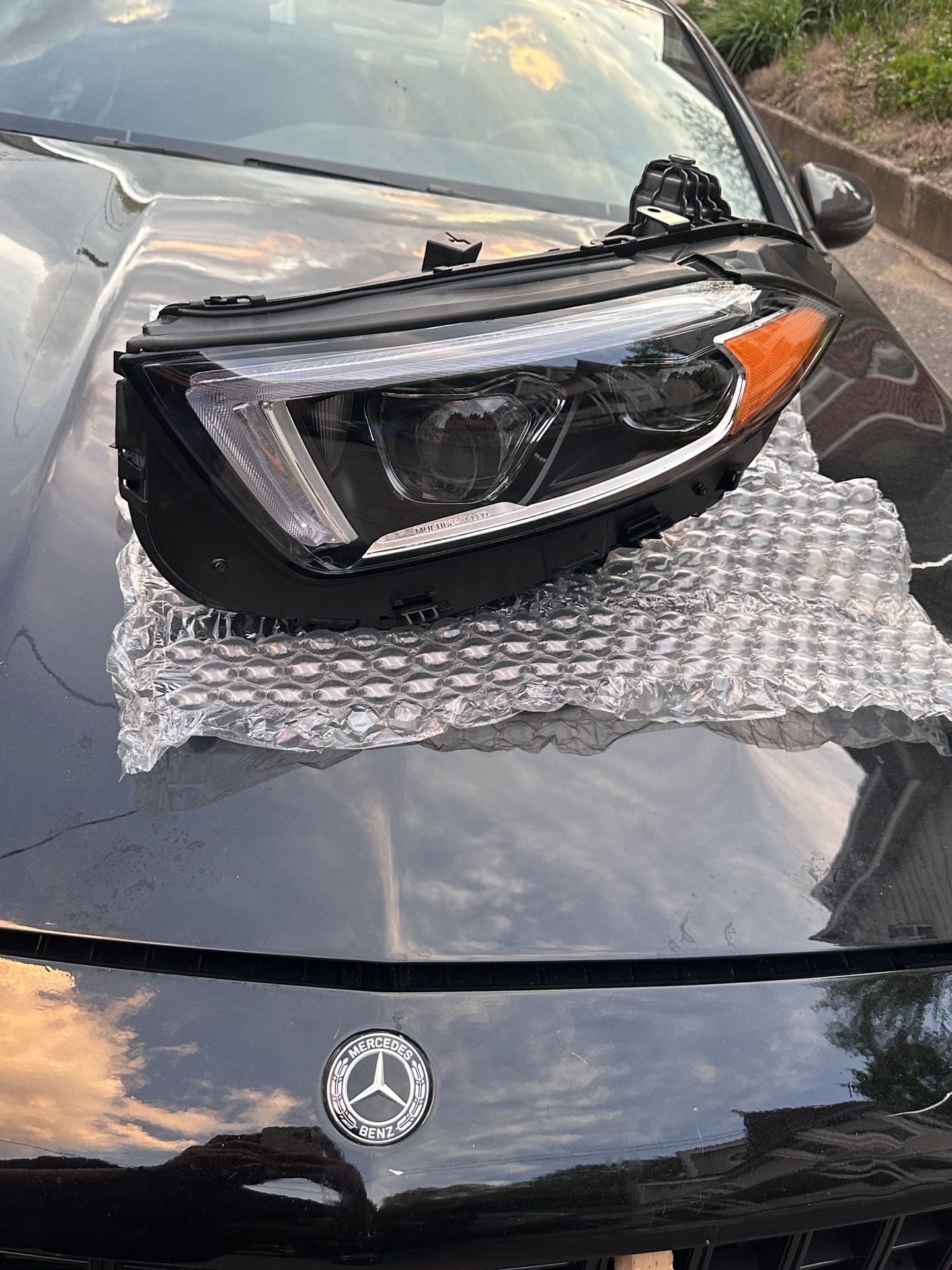 2020 Mercedes Benz Headlight