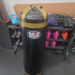 100pound Punching Bag Brand New Boxing Heavy Bag Made In USA 