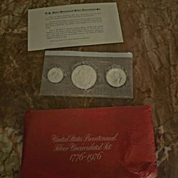 1(contact info removed) Bicentennial Silver Uncirculated 3-Coin Set 
