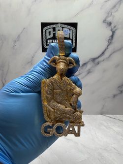 VVS D Moissanite GOAT Pendant