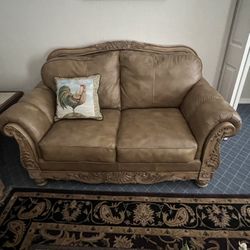 Couch & Sofa 