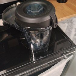 64 OZ Container Compatible With Vitamix Blenders