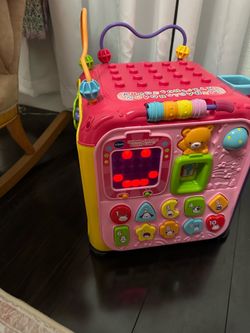 V-Tech Learning interactive ABC Cube