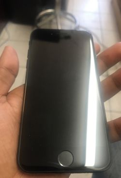 Unlocked IPhone 7 128 gig